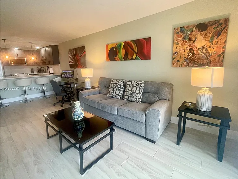 1800 N Andrews Ave #5D — Photo 10