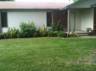 1621 W Seminole St, Springfield, MO 65807