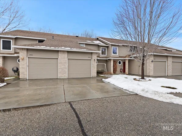 2558 S Falling Brook Ln, Boise, ID 83706