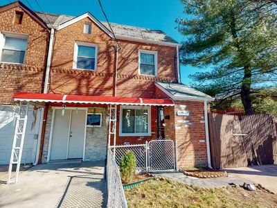 13527 224th St, Springfield Gardens, NY, 11413