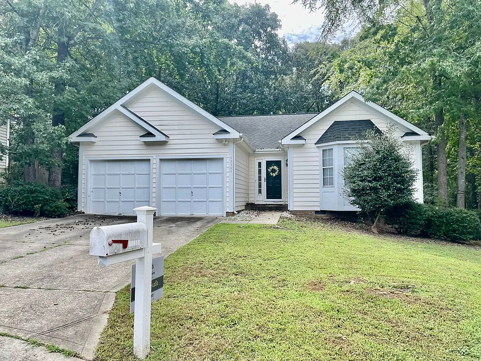 12511 Agate Ln