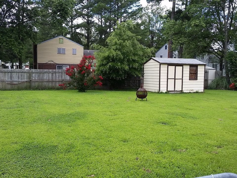 2nd image of 10102 Timber Rd