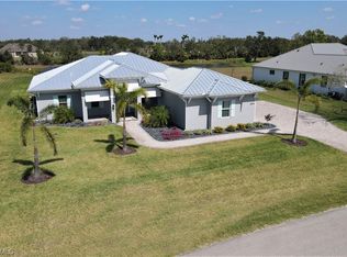 28975 Smugglers Ln, Punta Gorda, FL 33982