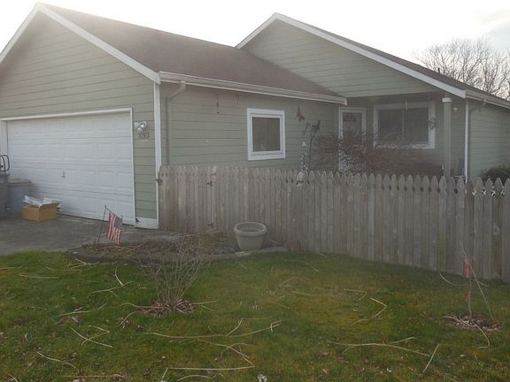 2nd image of 10512 59th Dr NE