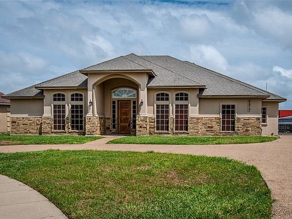 3rd image of 5517 Crossridge Dr