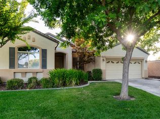 9525 Emerald Cove Ln, Elk Grove, CA