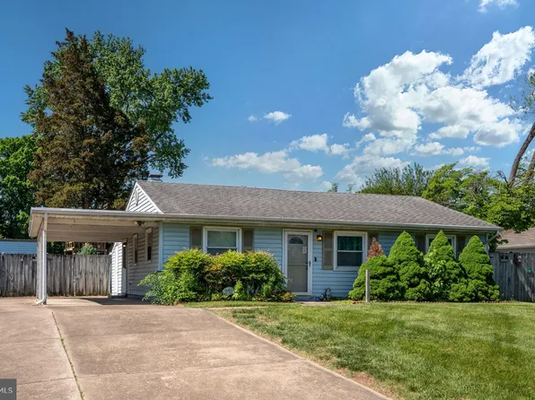 14458 Meridian Dr, Woodbridge, VA 22191