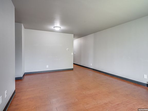 5th image of 2034 August St #F