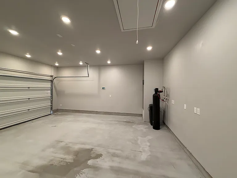 3816 Donald Dr — Photo 23