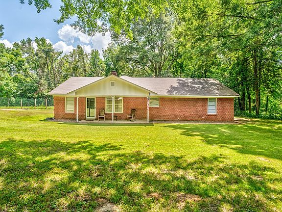 2nd image of 297 Hilldale Ln