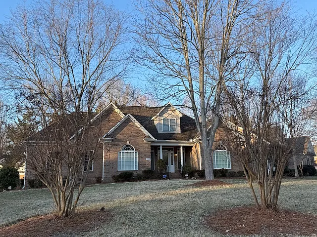 3 bed, 2317 sqft, $2,550 — Photo 3