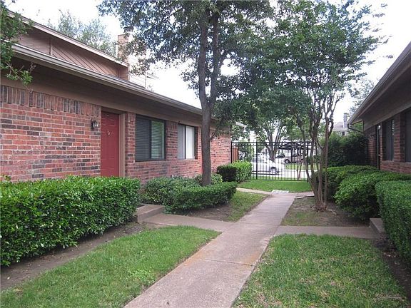 2nd image of 5729 Cedar Creek Dr