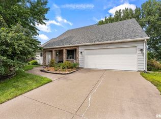 4735 Stone Haven Ct, Bettendorf, IA