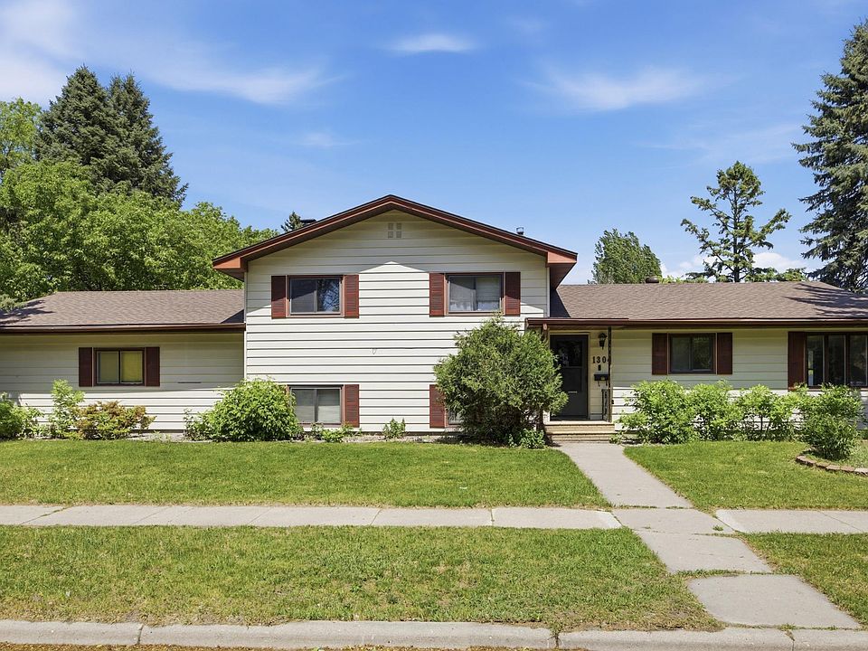 1st image of 1304 26th Ave S