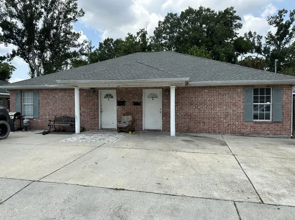 179 Garnet St #B, Houma, LA 70364