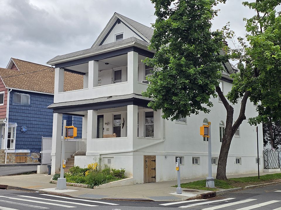 1st image of 81 Seaview Ave APT 1