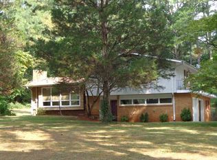 817 Dellwood Rd SE, Huntsville, AL 35802