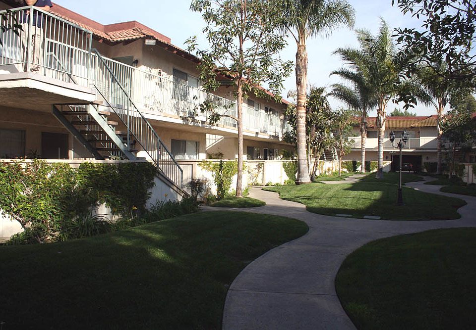 2nd image of 13750 La Pat Pl APT 21