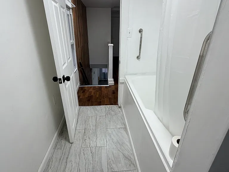 14R Phoenix St — Photo 13
