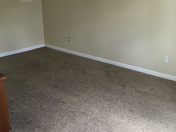 4th image of 63 23rd St S