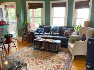 561 Broadway #3, Somerville, MA 02145