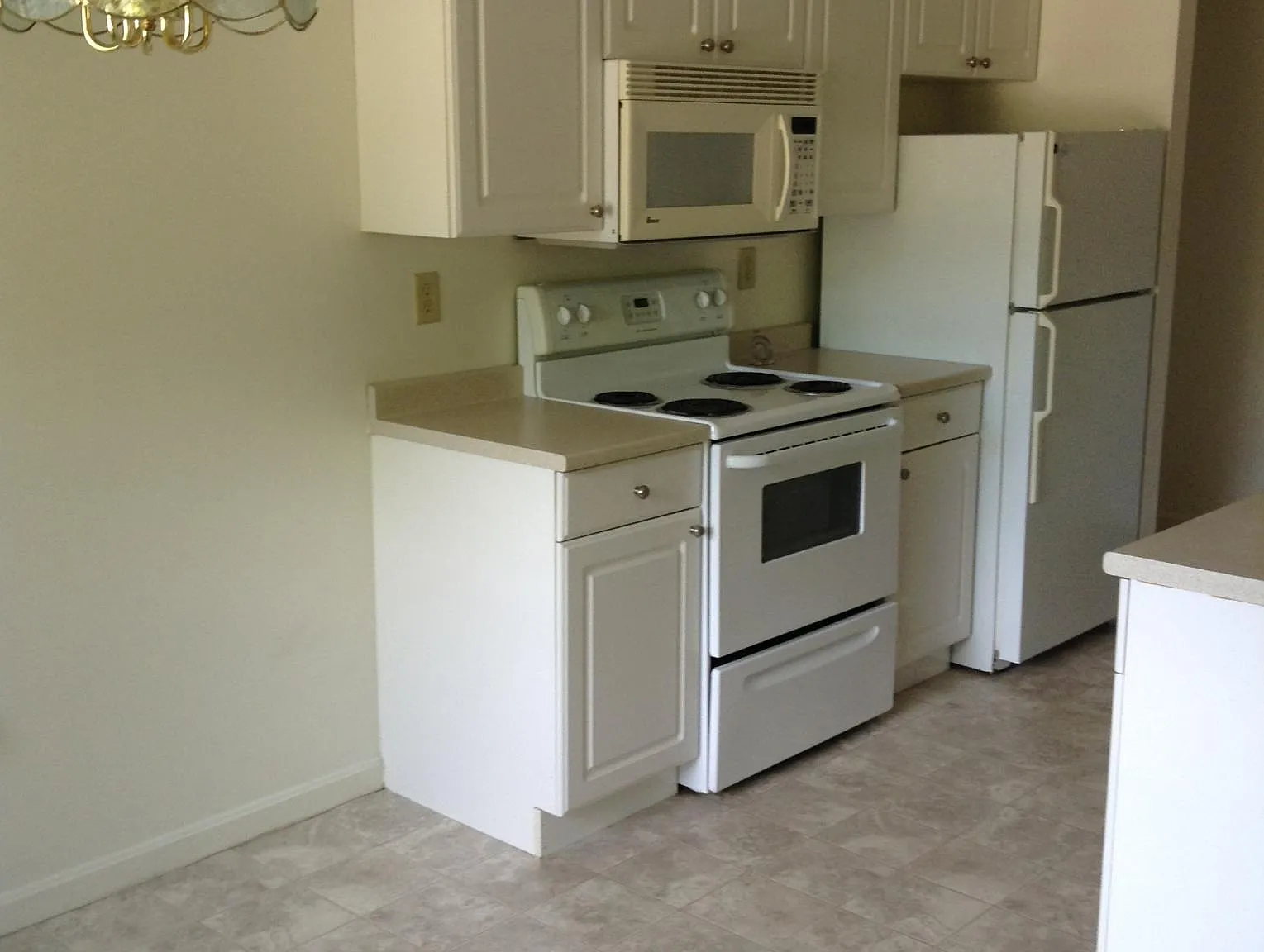 Knollwood Apartments — Photo 3