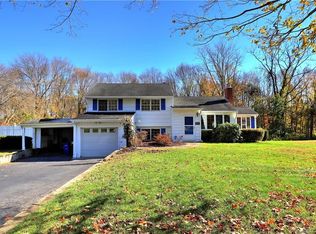 755 Riverside Dr, Orange, CT 06477