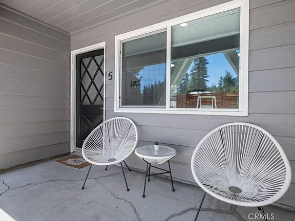 3rd image of 560 Edgemoor Rd #5