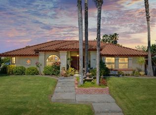 1701 Blossom Crest St, Bakersfield, CA 93314