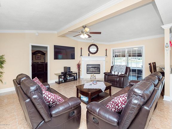 5th image of 4561 Antler Hill Dr W