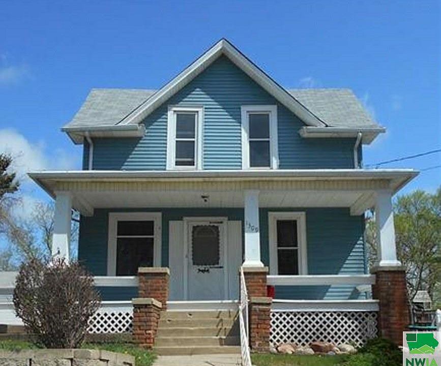 1st image of 1309 21st St