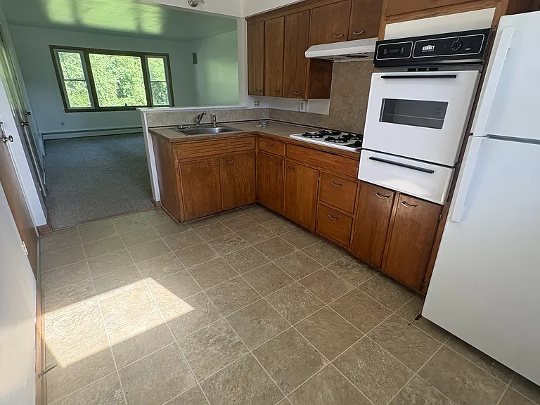 108 Brewer Dr #5 — Photo 6