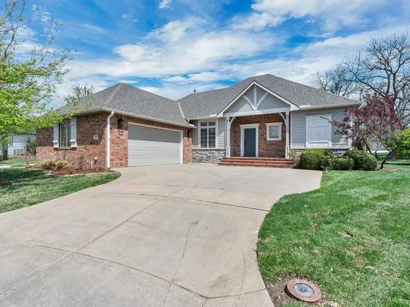 2014 N Paddock Green Ct, Wichita, KS 67206