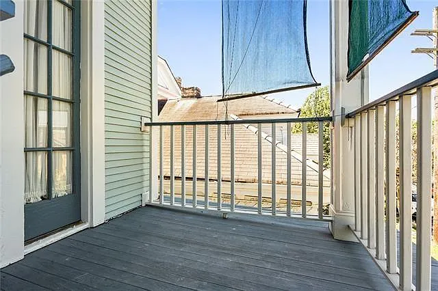 2 bed, 1.0 bath, 878 sqft, $1,500 — Photo 2