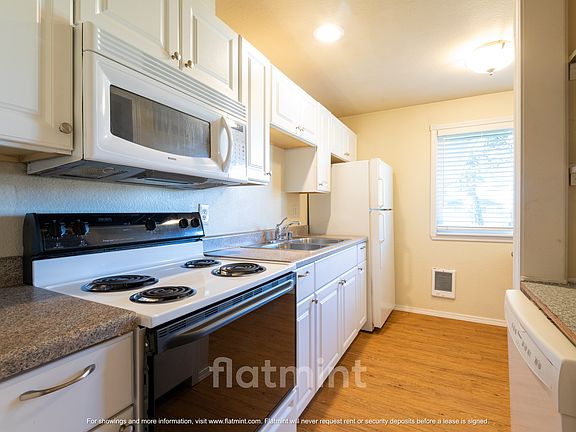 5th image of 11901-11903 Ainsworth Ave S #11901