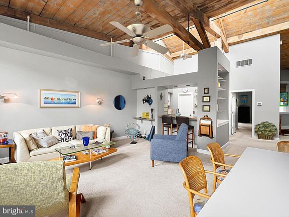 4th image of 49 Bancroft Mls Unit Road 39