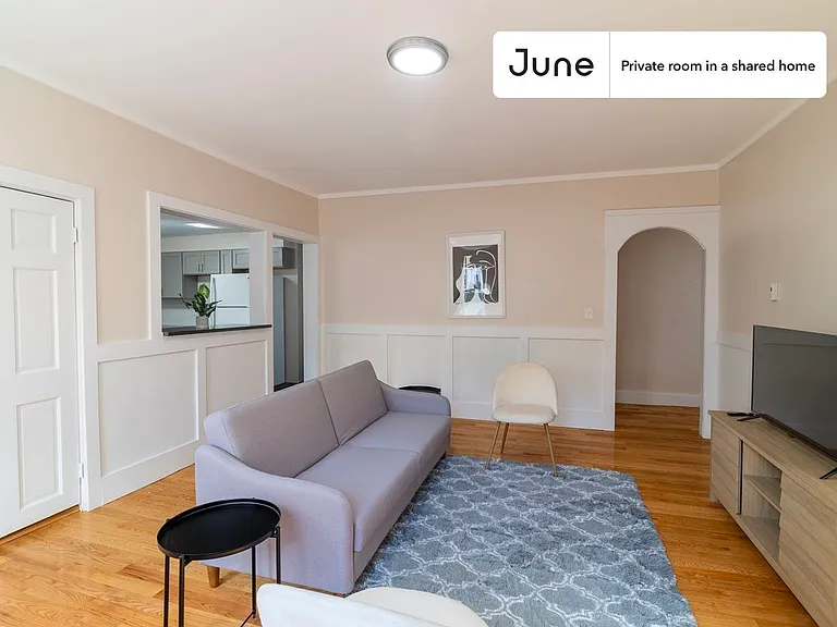 11A Islington St #E — Photo 10