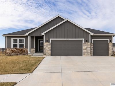 17136 Potter St, Bennington, NE, 68007
