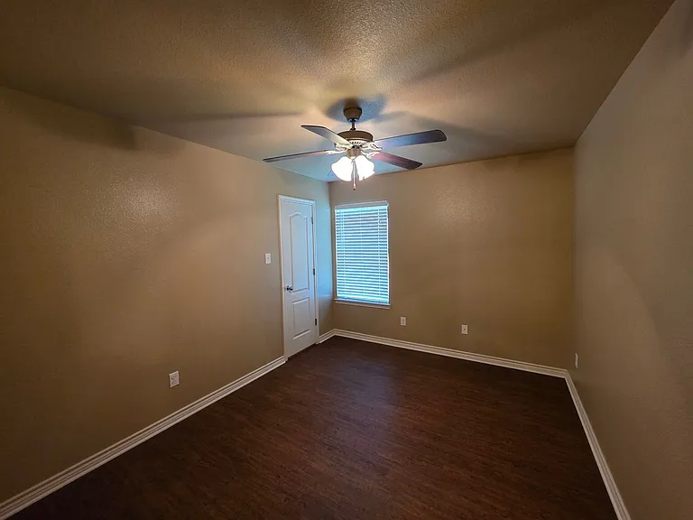 4601B Skyflower Ln — Photo 27