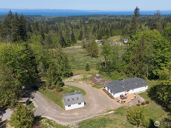 2nd image of 165 Wildcat Road