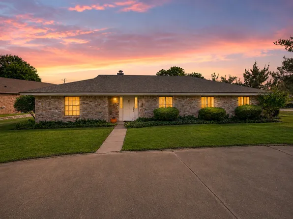5132 Fairway Cir, Granbury, TX 76049