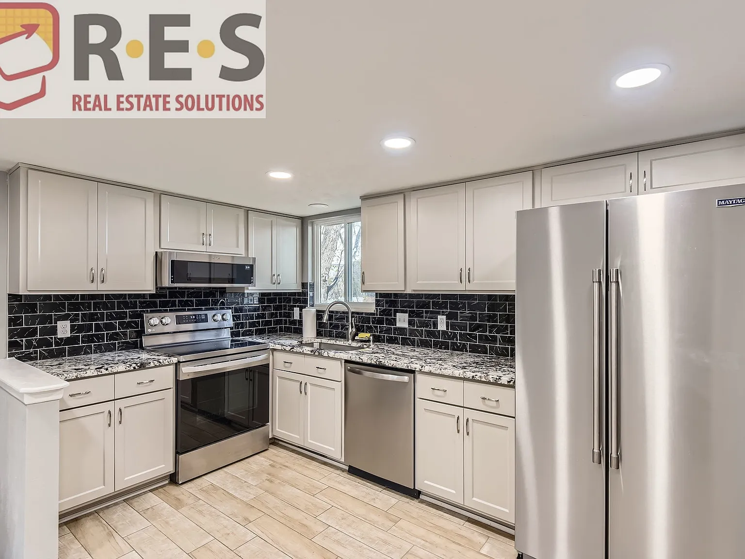 3 bed, 2.5 bath, 1500 sqft, $2,795 — Photo 4