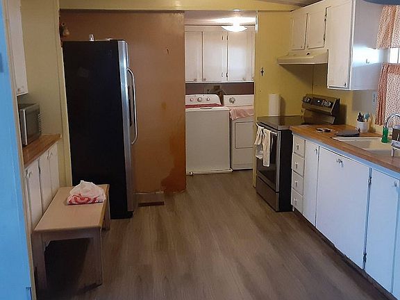 4th image of 15840 State Road 50 #22