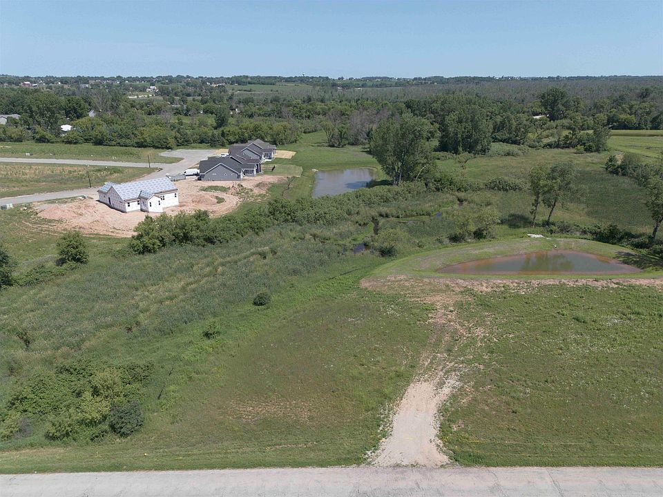 2nd image of Parkview Dr #1