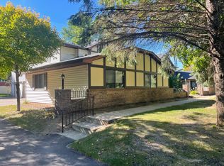 1170 W Royal Oaks Dr, Shoreview, MN 55126