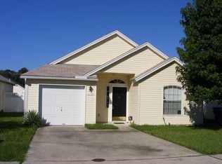1114 Homard Blvd E, Jacksonville, FL 32225