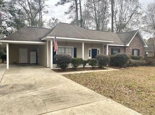 20025 Green Acres Dr, Hammond, LA 70401