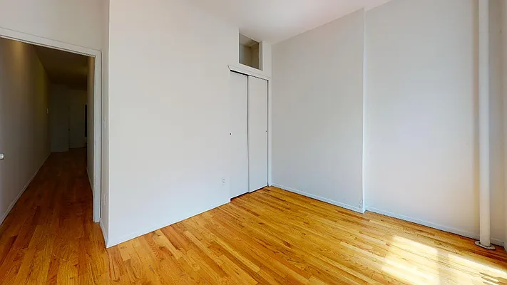 Rented by Bond New York | media 24