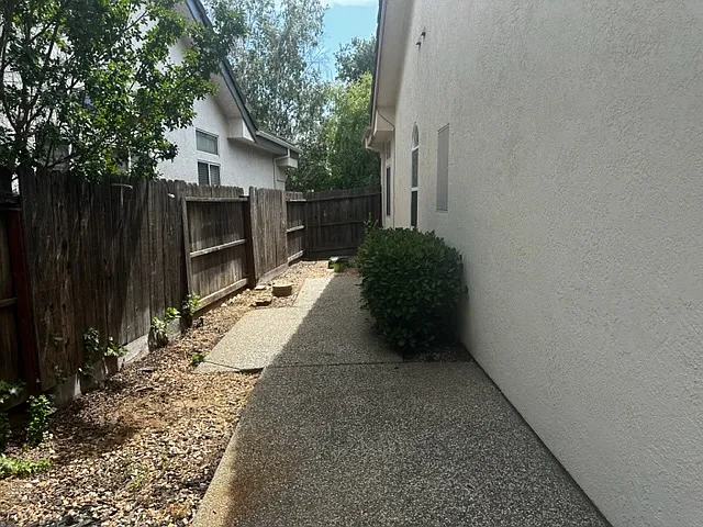 7905 Wymark Dr — Photo 25