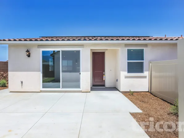619 W Citron St Unit 2, Corona, CA 92882